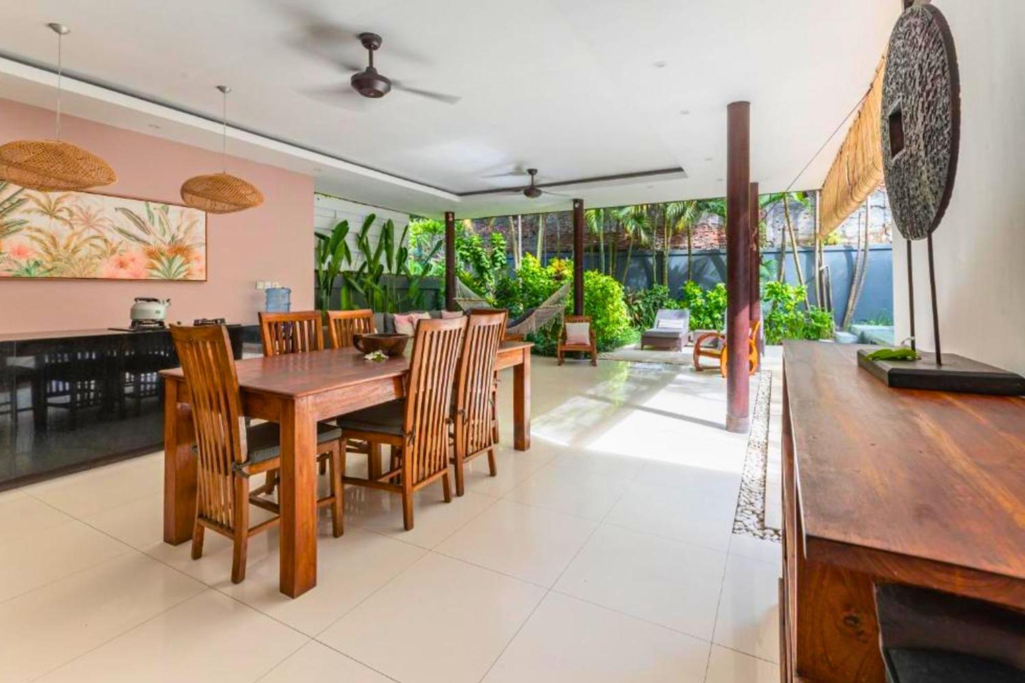 Omkara 2 Bedroom Deluxe Private Pool Zn253 Seminyak (Bali)
